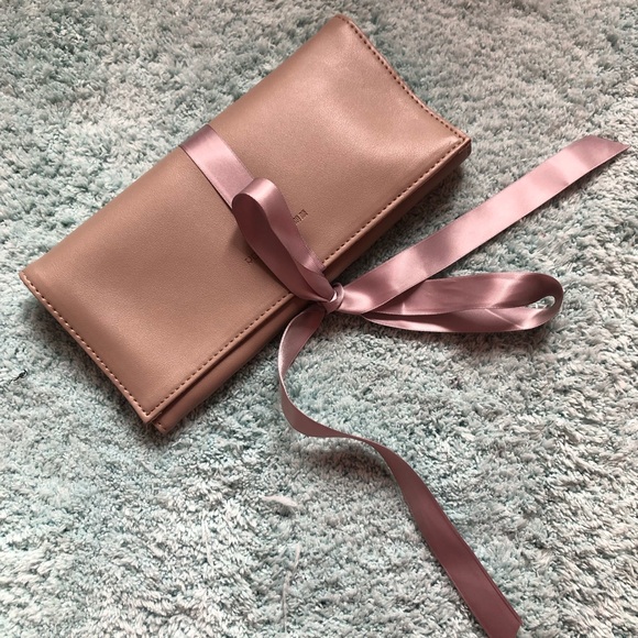 MAKEUP BAG MAKEUP BRUSH TRAVEL BAG COSMETIC BAG - Picture 1 of 11